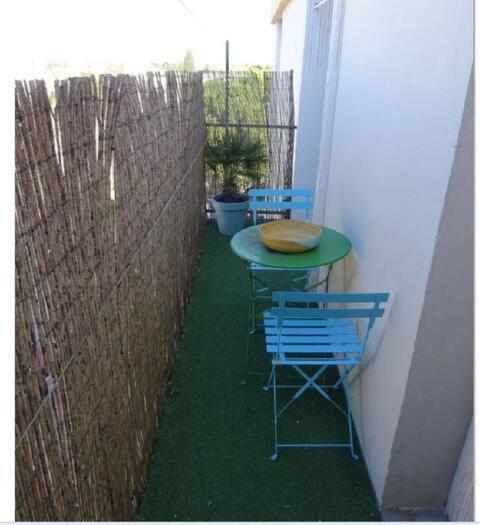 Les Tourterelles D'avignon Apartment Avignon