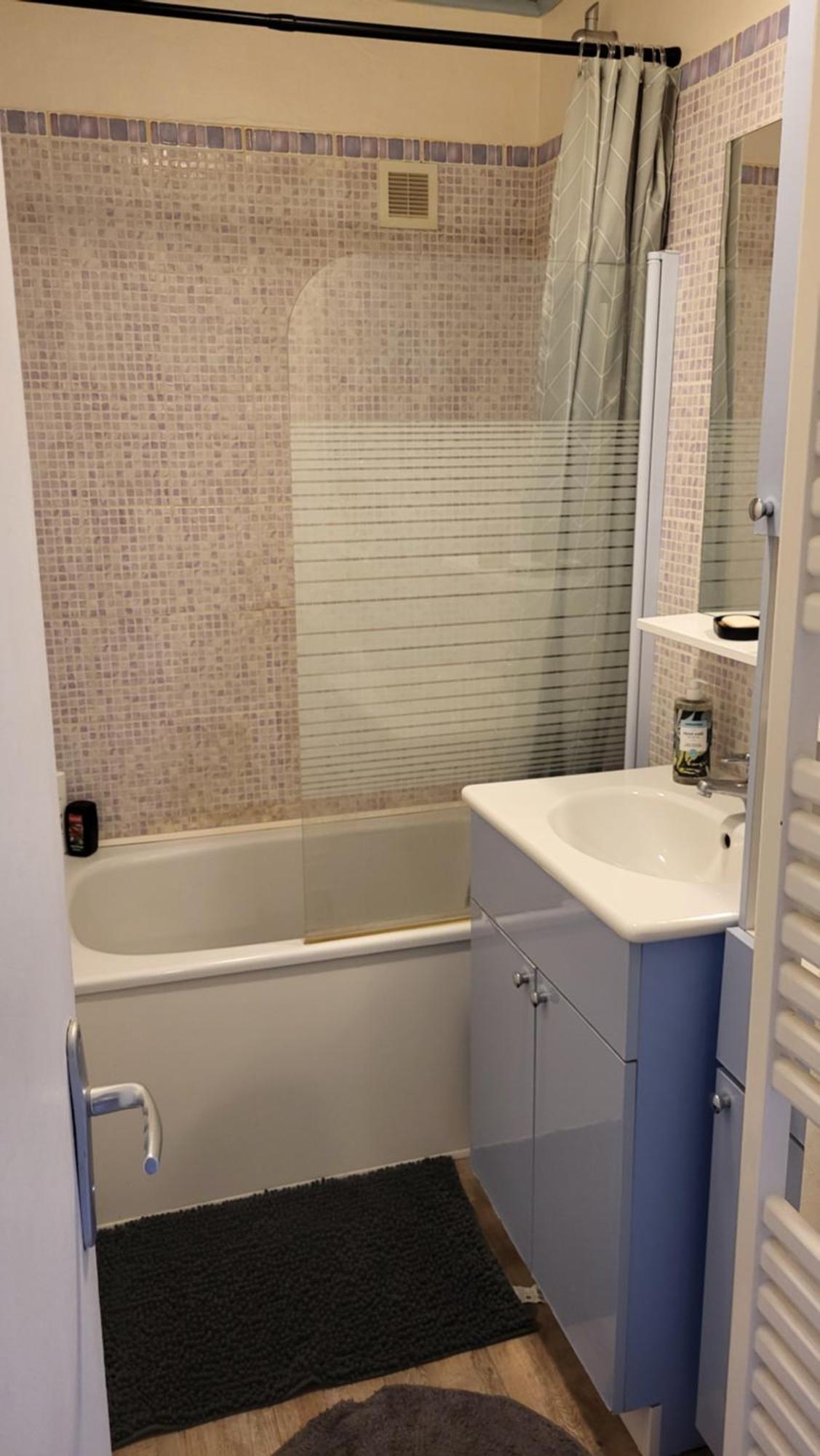 Les Tourterelles D'avignon Apartment *